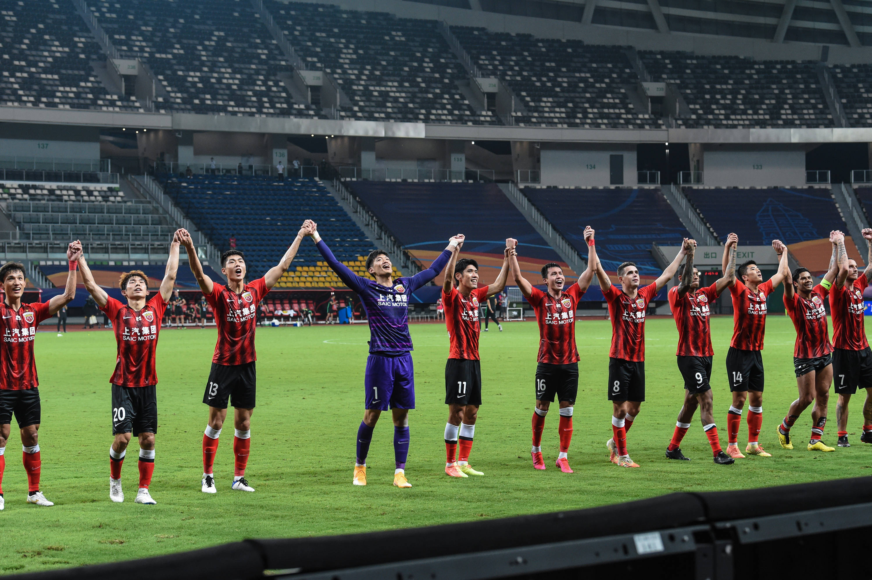 河北华夏幸福迎来连胜，实现保级大业的简单介绍