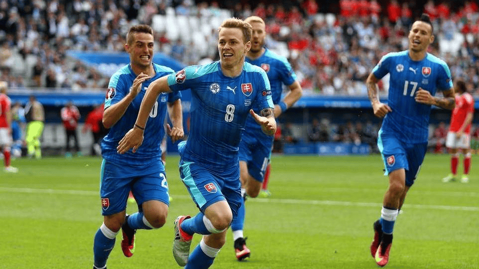 开云体育登录-包含罗马尼亚队人员变动频繁，备战欧洲杯预选赛的词条