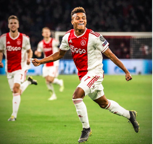 开云体育官网-关于阿贾克斯签下巴西新星，欧冠竞争力提升的信息