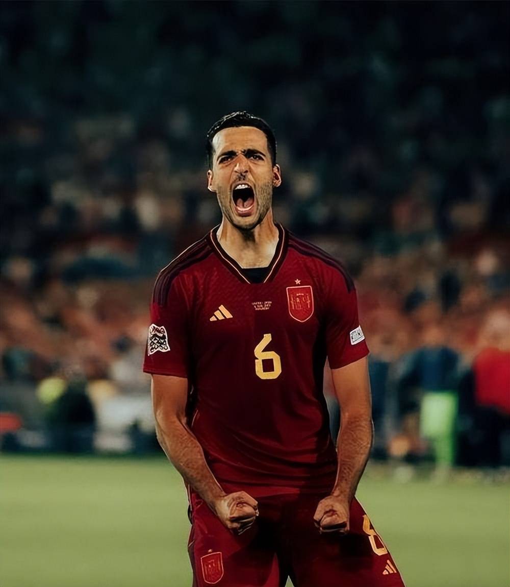 巴萨球员受伤下场，全队气氛紧张