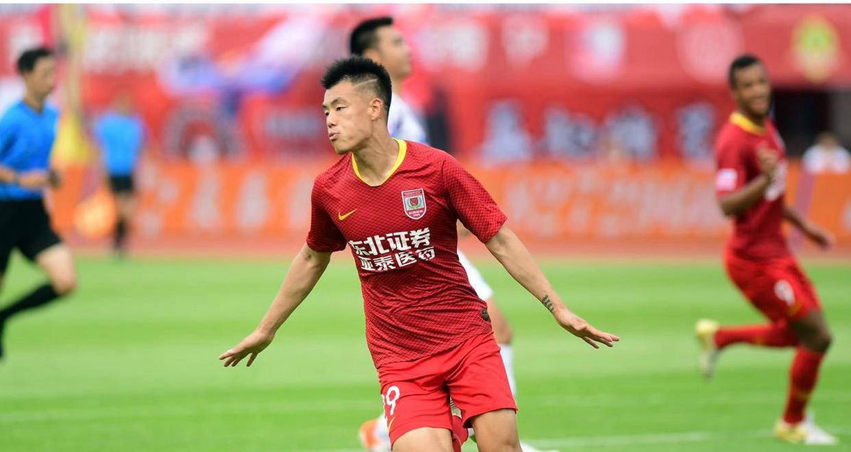 关于亚泰主场失利，保级压力再次增大的信息