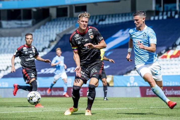 包含霍芬海姆防守坚固，客场轻取分的词条