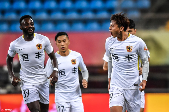 关于天津泰达客场击败重庆力帆，豪取三分的信息