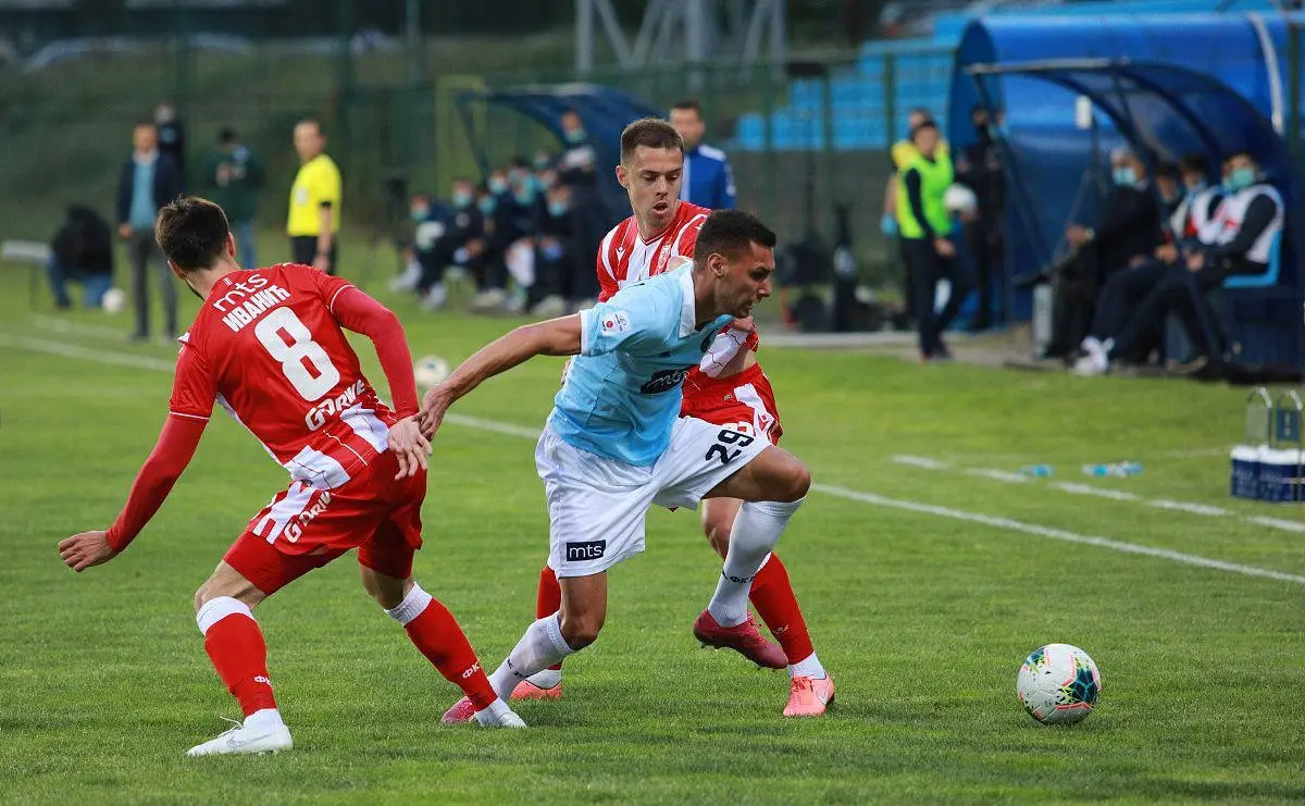 根特球员表现出色，助球队拿下大胜