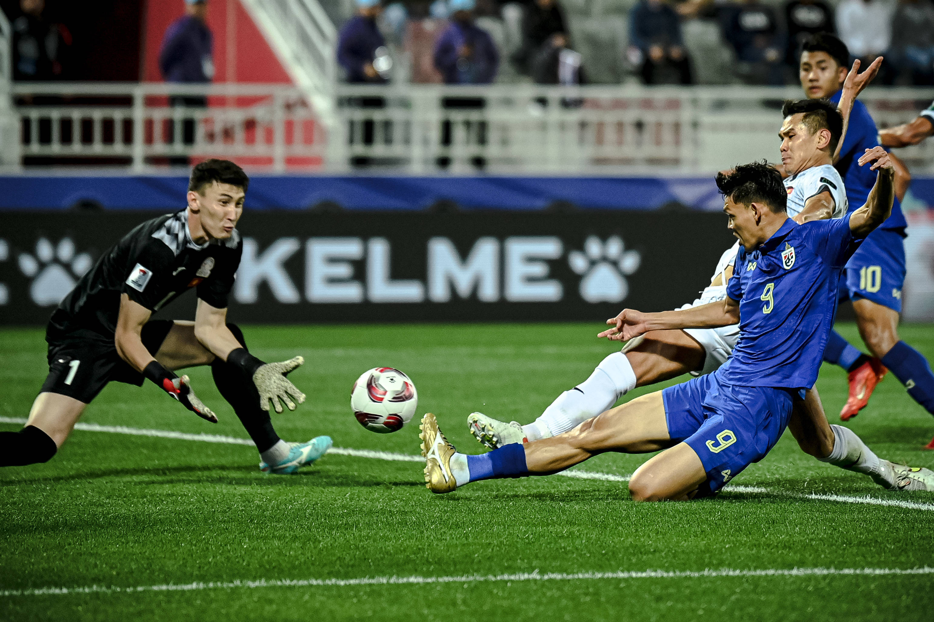 开云平台-亚洲杯篮球赛：菲律宾队战胜泰国队晋级四强