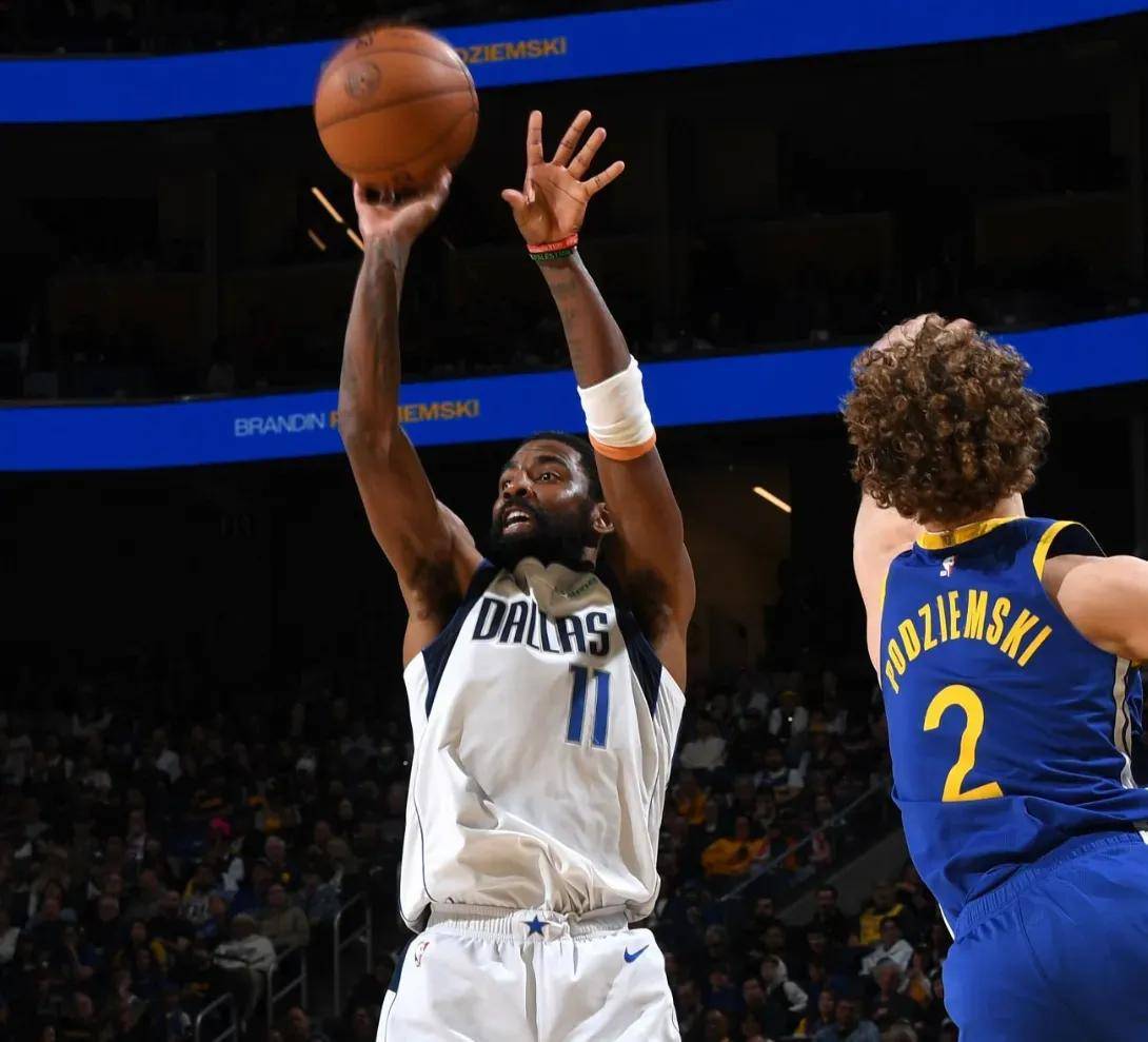 勇士力克独行侠，取得必要胜利