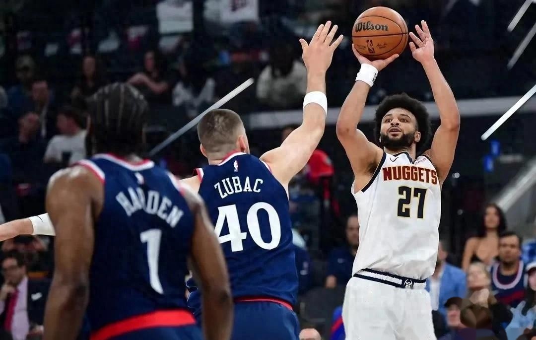 快船球队展现出色团队合作精神的简单介绍