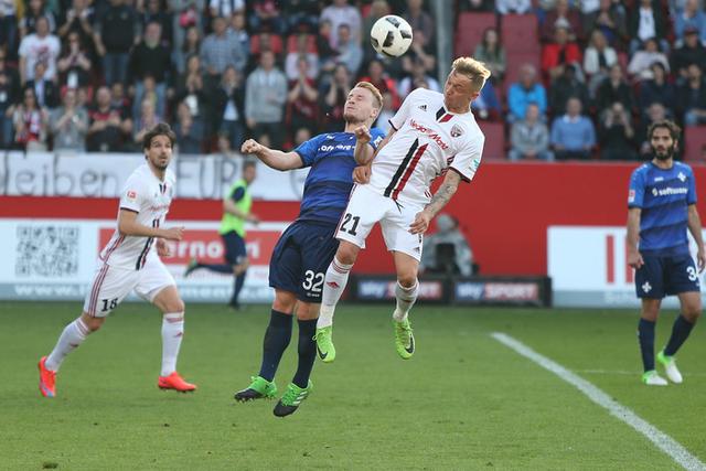 波尔多主场不敌里昂，遭遇失利