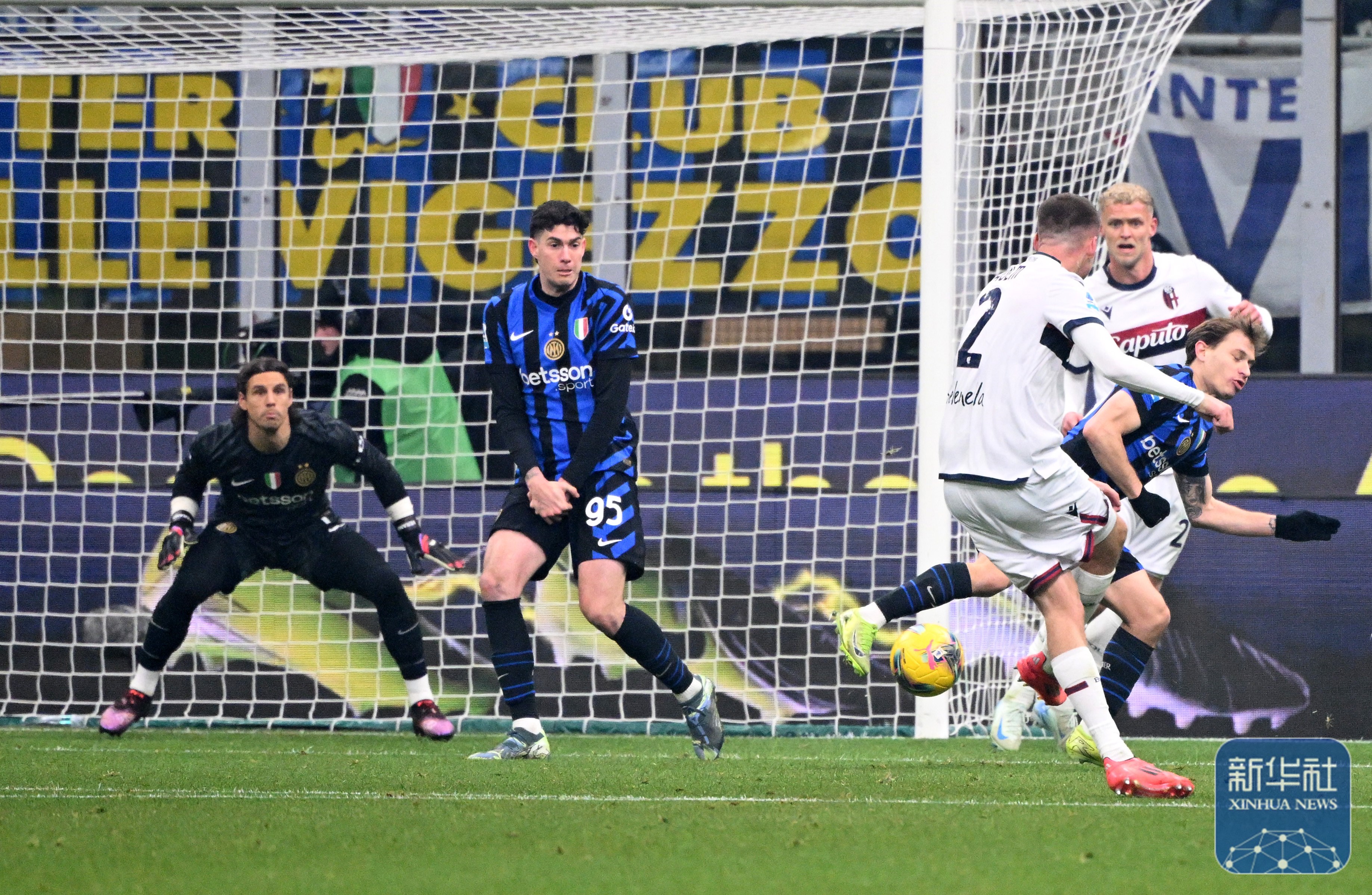 关于意甲强队实力碾压，赛场竞争激烈的信息