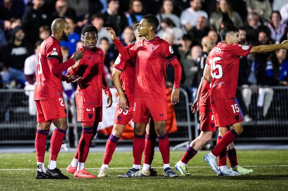 关于塞维利亚客场不败，赢得一场宝贵的胜利的信息