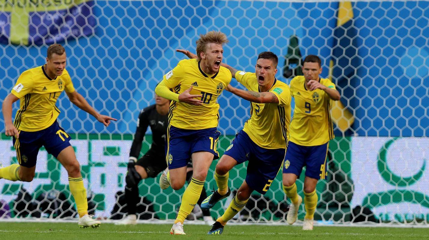 保加利亚主场战平斯洛伐克，晋级欧国联四强