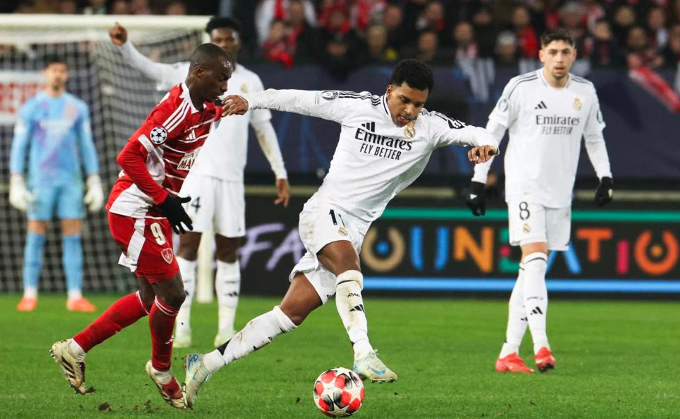 拜仁慕尼黑客场击败马赛，领先小组逐鹿强大的简单介绍