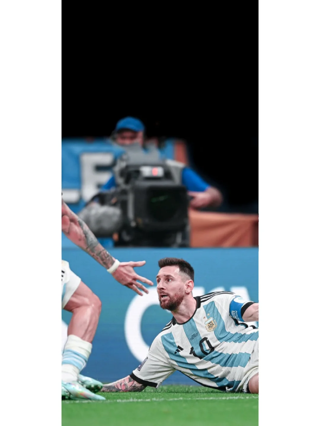 关于罗西尼奥绝杀扳平比分，球迷热泪盈眶的信息