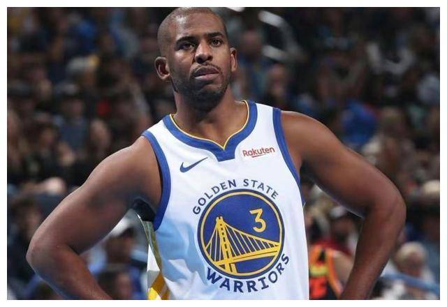 马刺队老将教授年轻队员经验分享