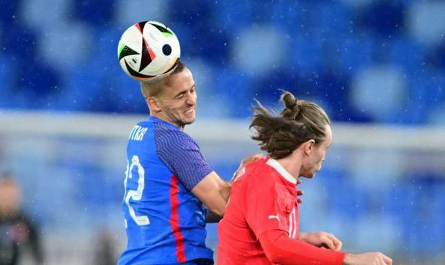 开云平台-奥地利国家队在一场胜负激烈的比赛中险胜对手