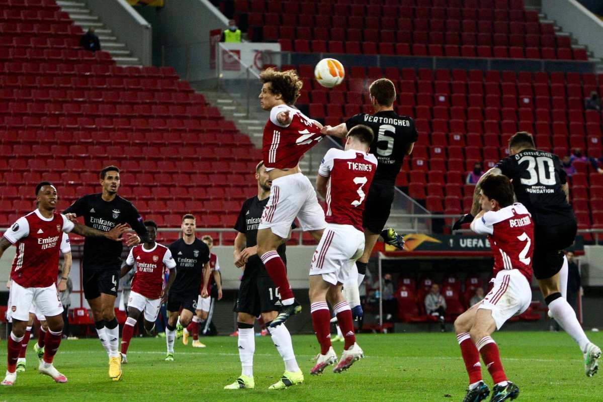 女王公园巡游者主场不敌南安普顿，状态下滑