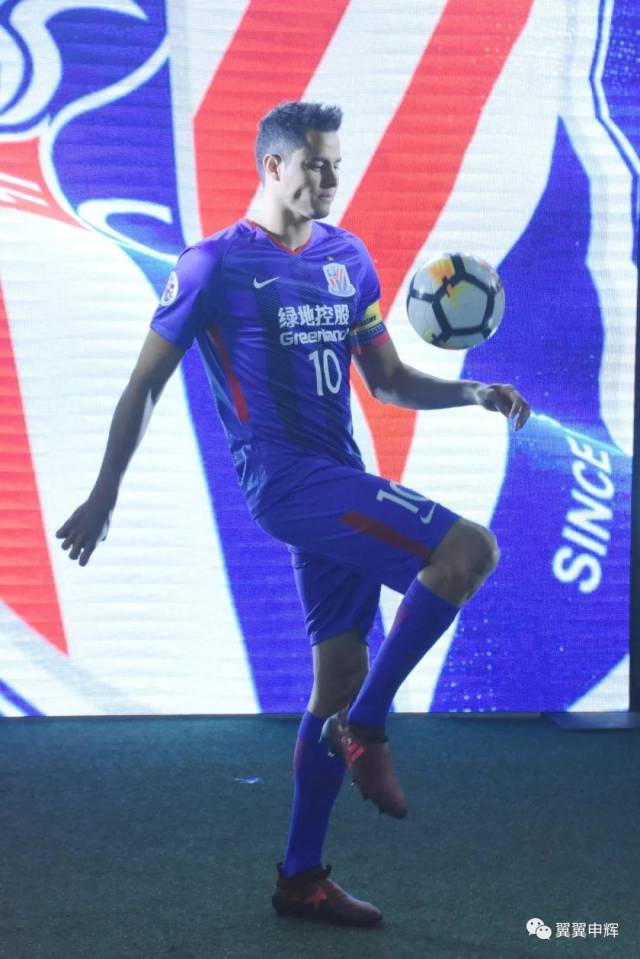 开云APP-申花寻求租借巴黎边卫，双方谈判颇为顺利