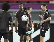 欧登塞斯背水一战，成功保住关键胜利的简单介绍