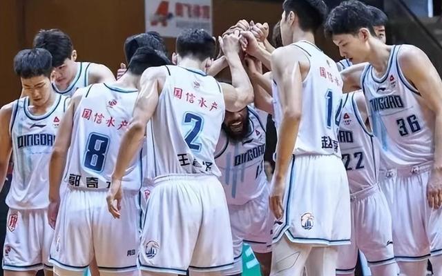 开云体育下载-广东队赢得可贵胜利，领先积分榜