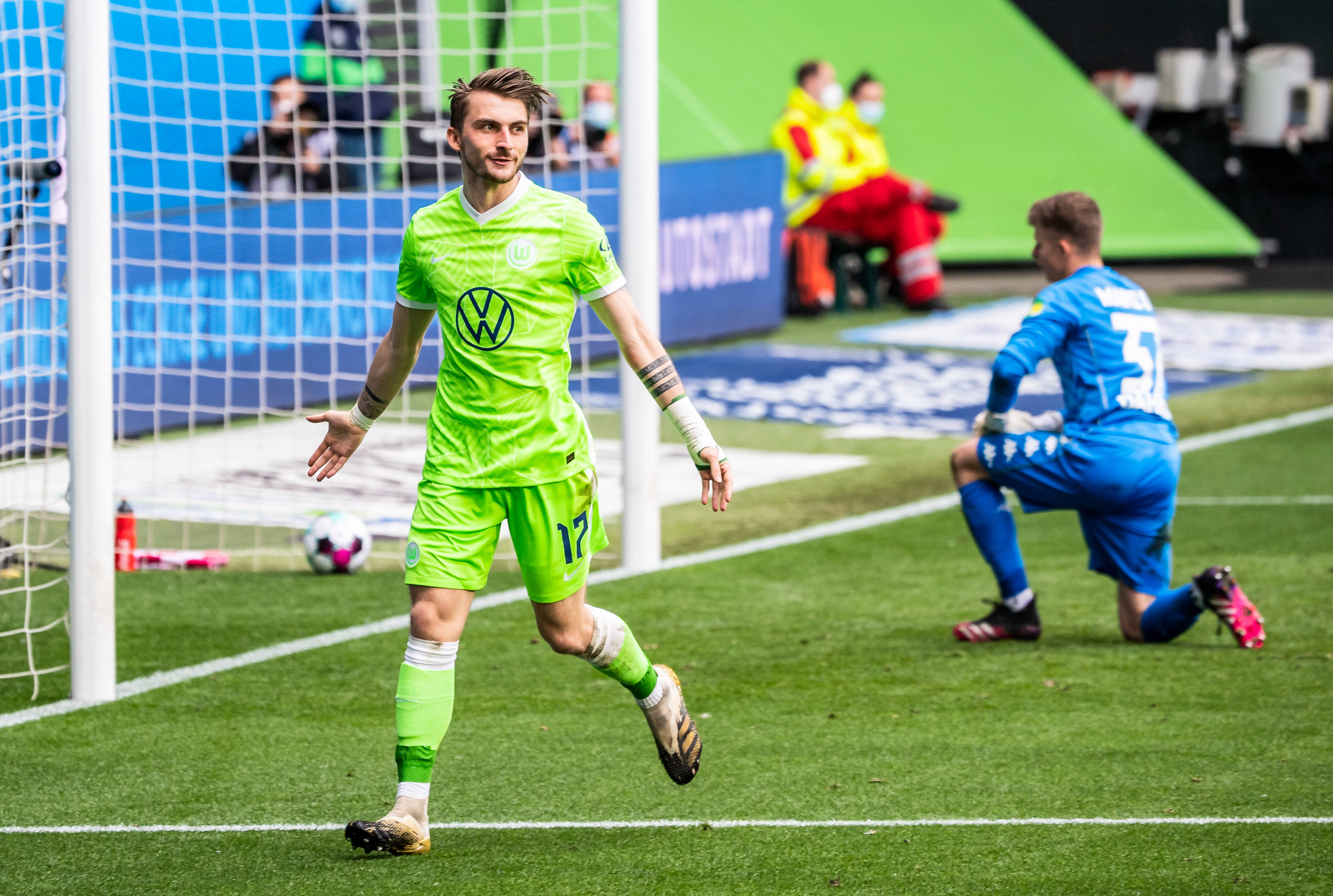 开云体育app-沃尔夫斯堡备战勒沃库森，实力对比升级