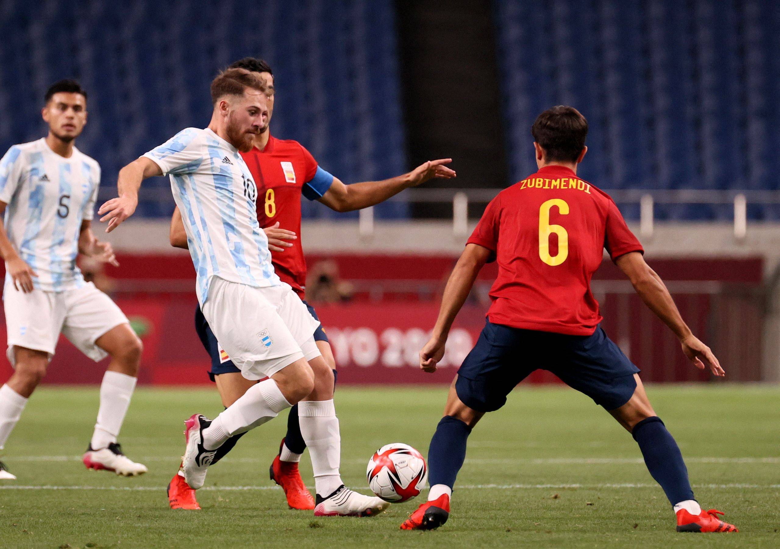 尼日利亚男足再夺金牌，展现实力