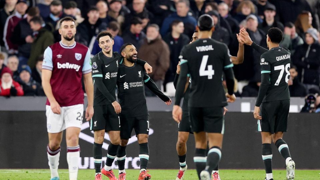 利物浦主场告捷，继续紧追榜首