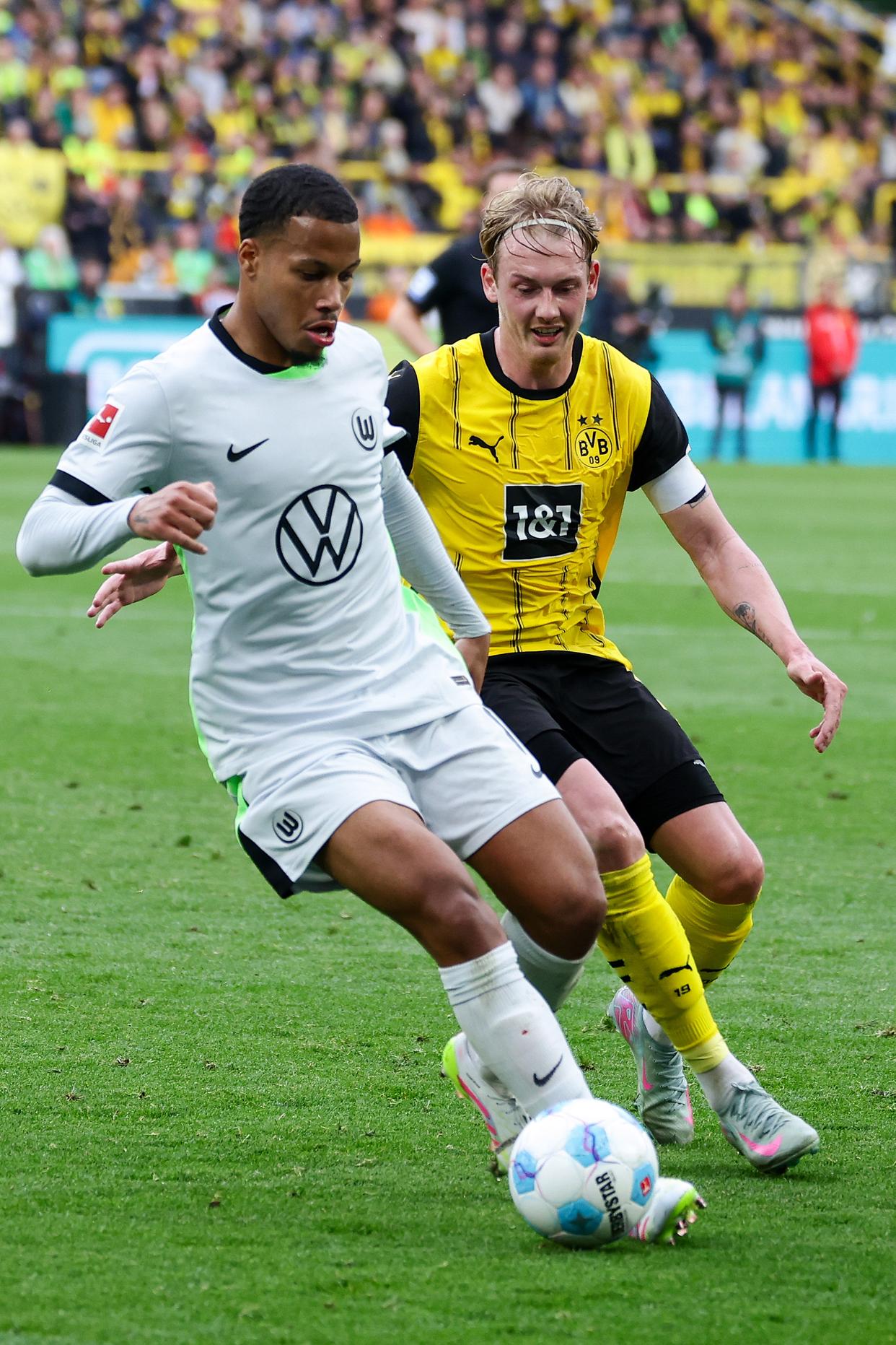 多特蒙德客场击败汉堡，稳住德甲前列