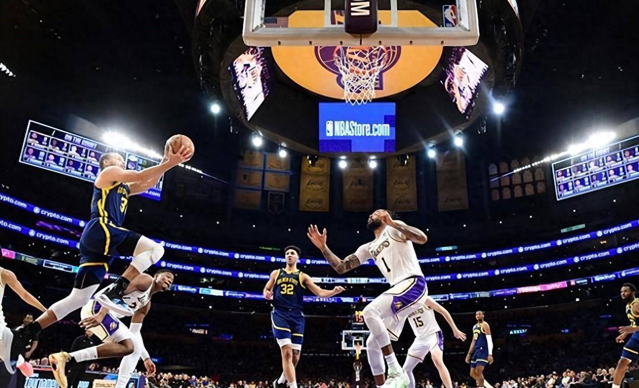 开云体育APP下载-阿拉维斯客场绝杀雷加利斯，取得关键胜利