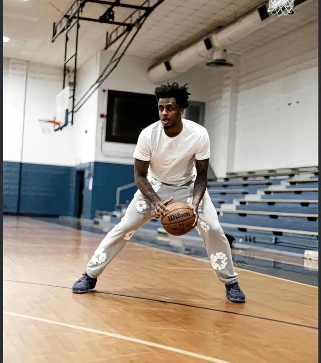 都灵再遭重创，赛季前景黯淡主教练面临下课危机