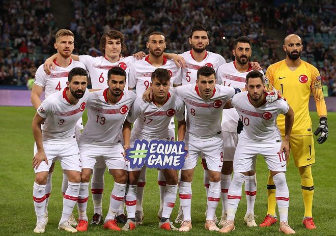 土耳其队在欧预赛比赛中遭遇困境