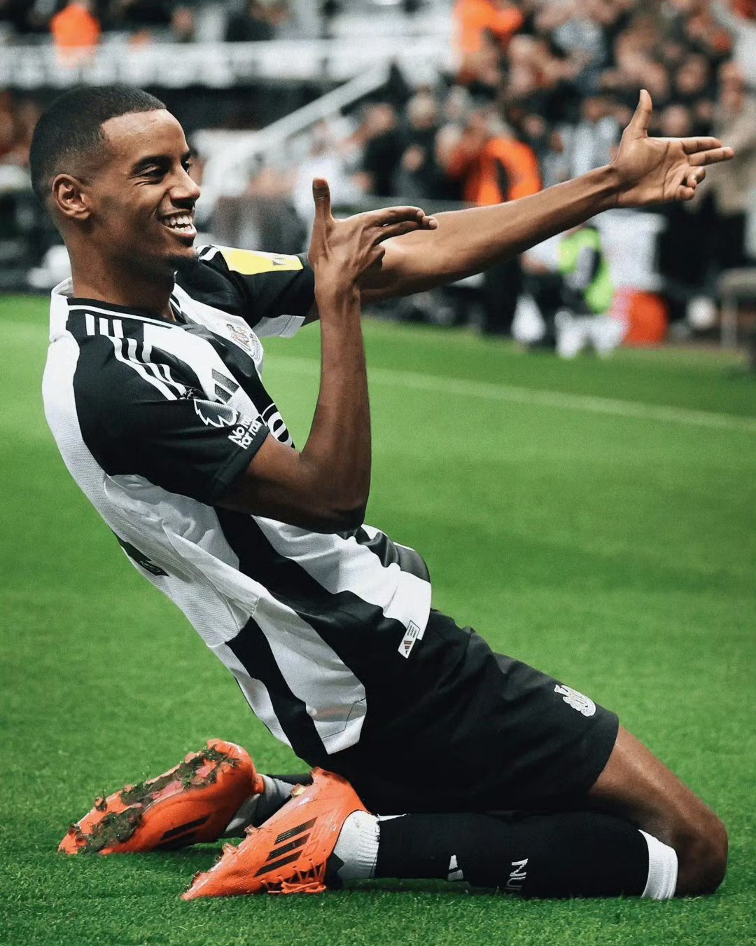 开云体育APP下载-巴勒斯坦边锋表现亮眼，助哈德斯菲尔德获胜