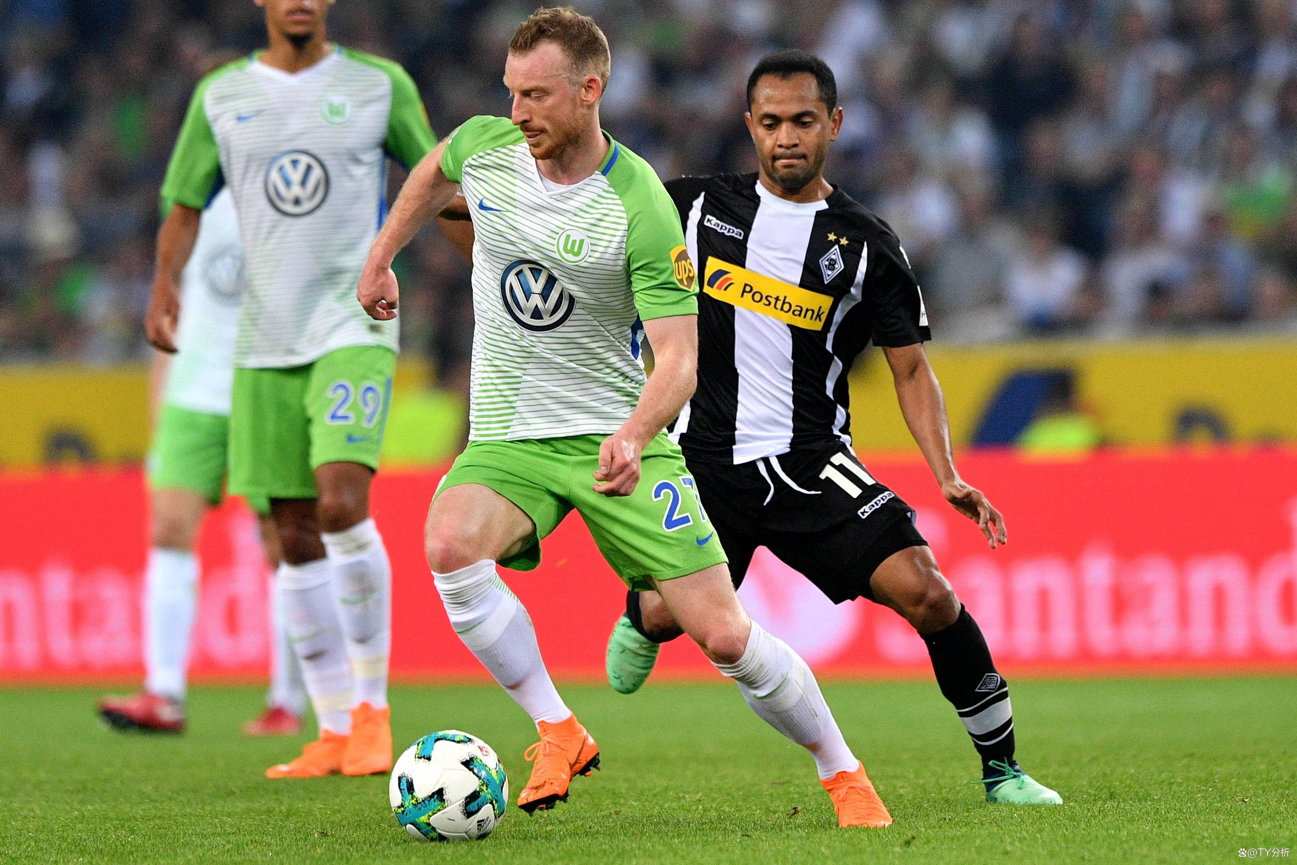 开云官网-柏林赫塔主场惨败，德甲联赛形势严峻