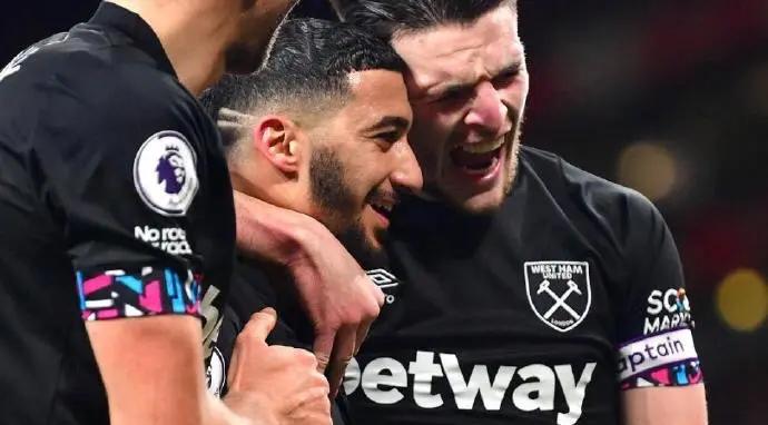 开云体育-西汉姆联主场不敌沃特福德，陷入保级泥淖的简单介绍