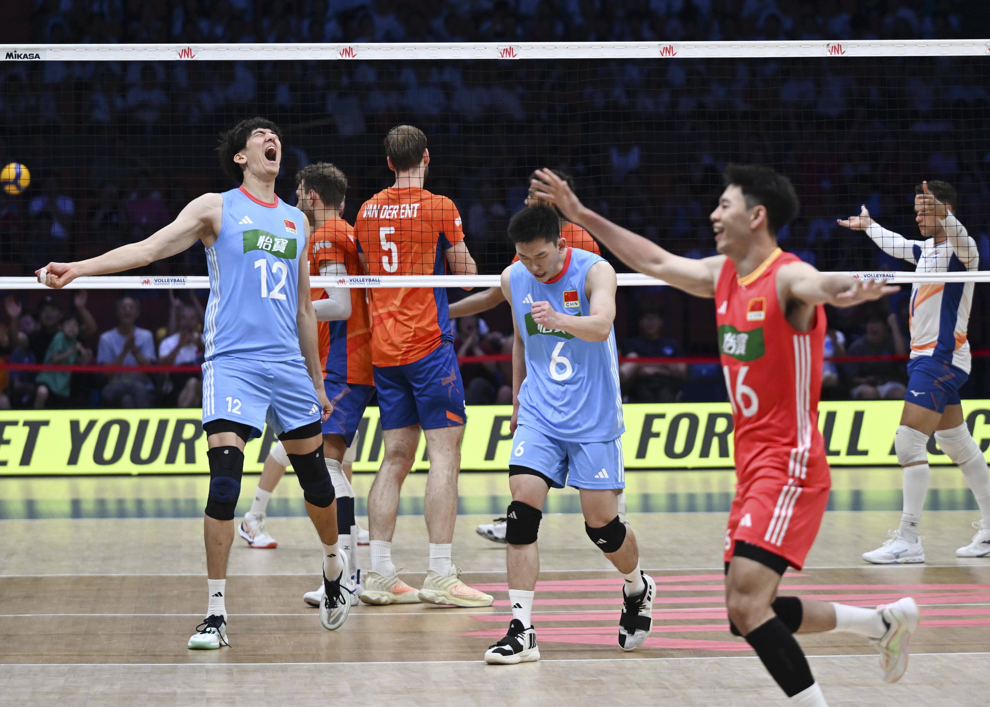 东亚篮球挑战赛决赛逼近，四强对决精彩不容错过