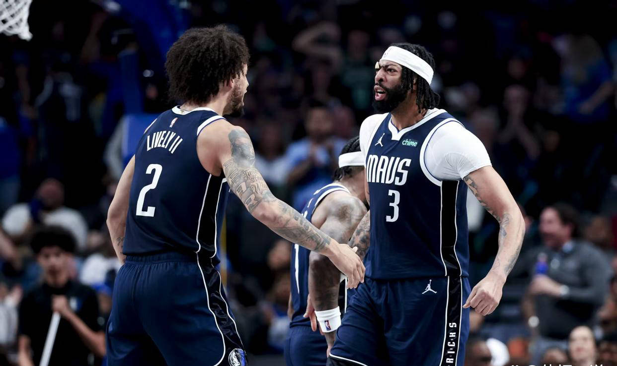 关于联盟冠军难分伯仲，激烈角逐进入白热化阶段的信息