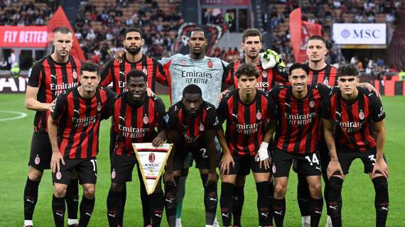 AC米兰迎战强敌，斗志昂扬备战