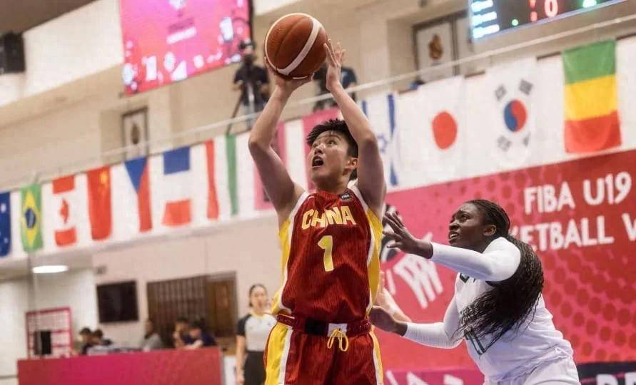 包含传中球威胁频现，对手难以抵挡的词条