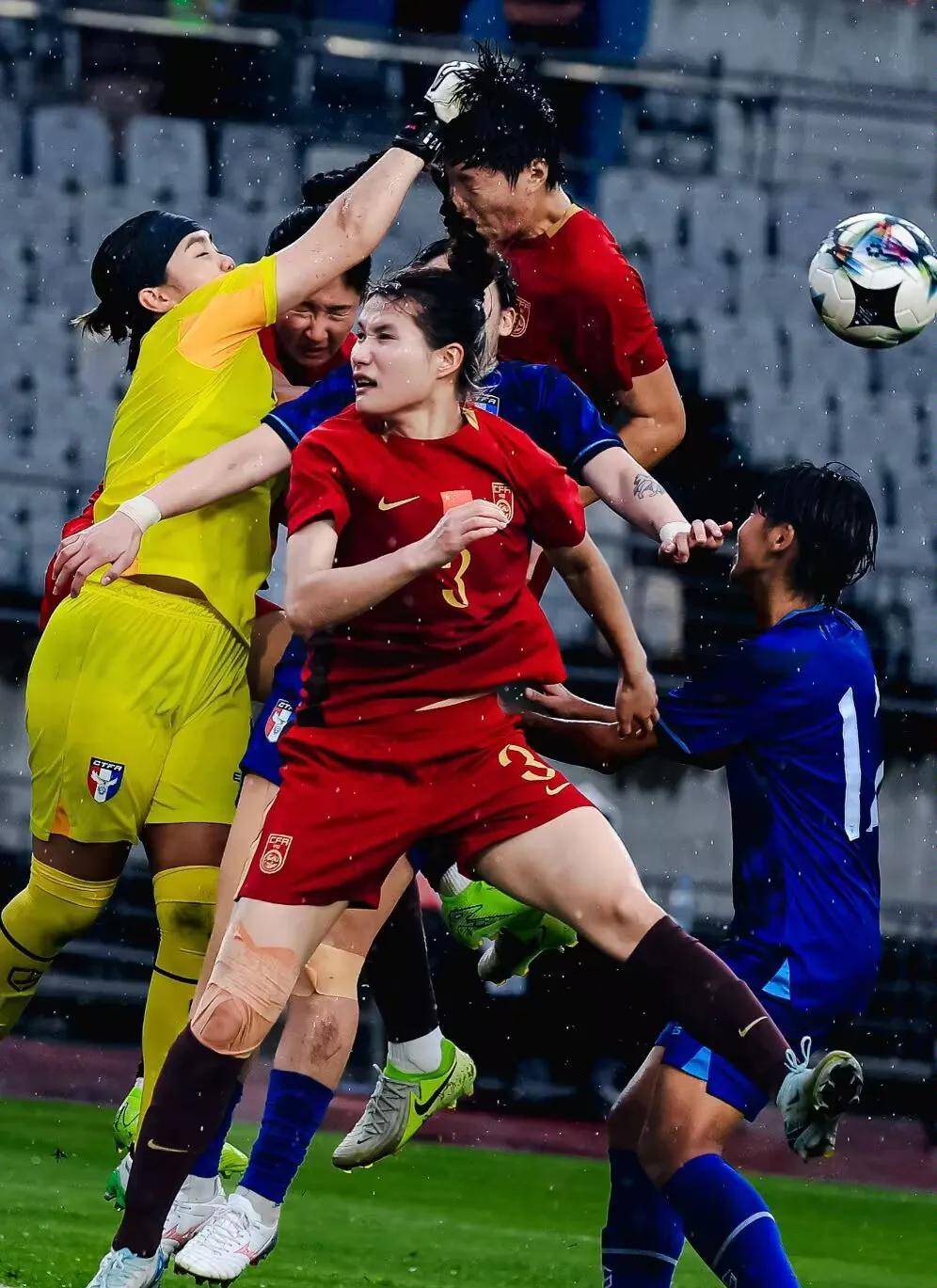 开云平台-世界杯预选赛中，中国女足战胜强敌
