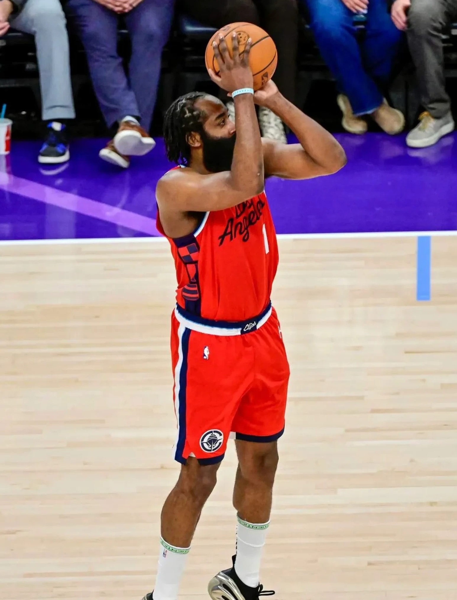 开云体育官网-快船逆转太阳锁定西部决赛席位的简单介绍