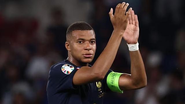 回顾欧锦赛历史，经典比赛传世佳话的简单介绍