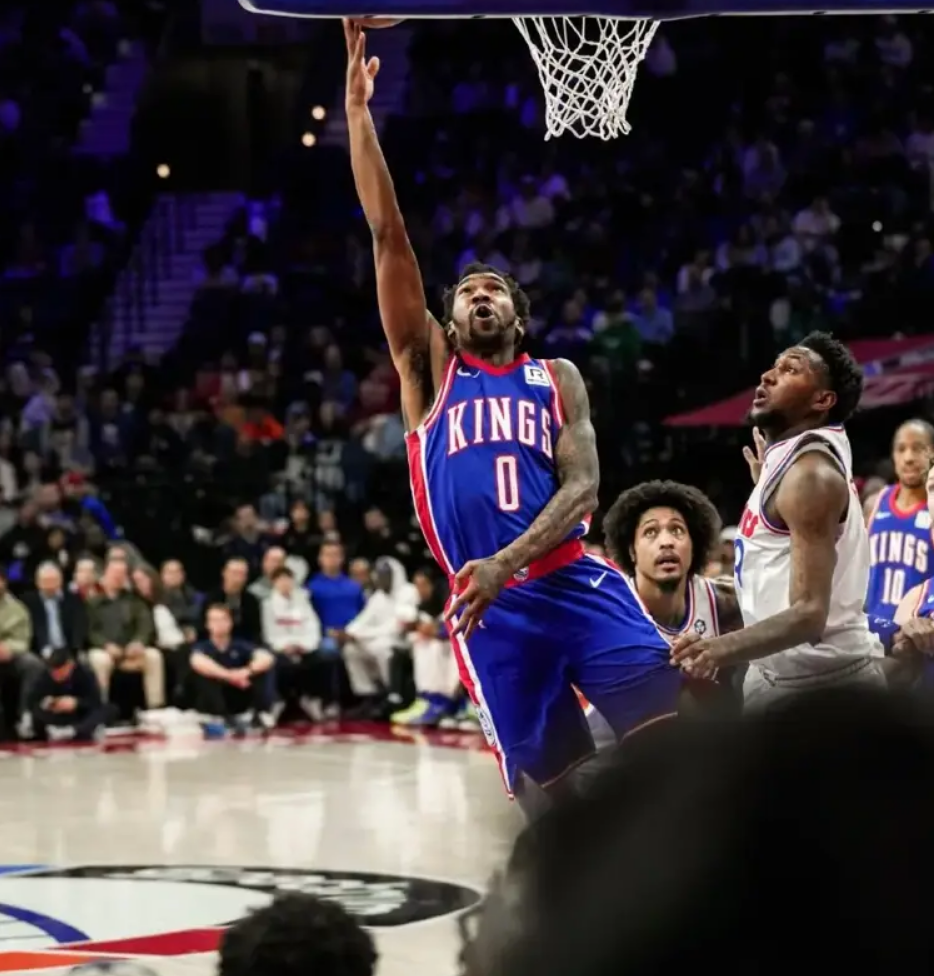 包含篮网险胜福建队，恩比德惊艳四座的词条