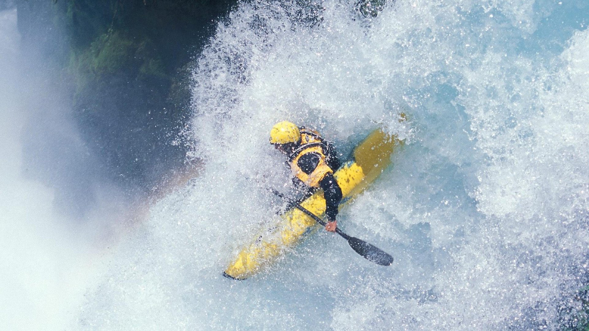 从萨格勒布到惠灵顿的足球密码,克罗地亚封锁术如何破译新西兰,而卡马文加为何成为解锁关键